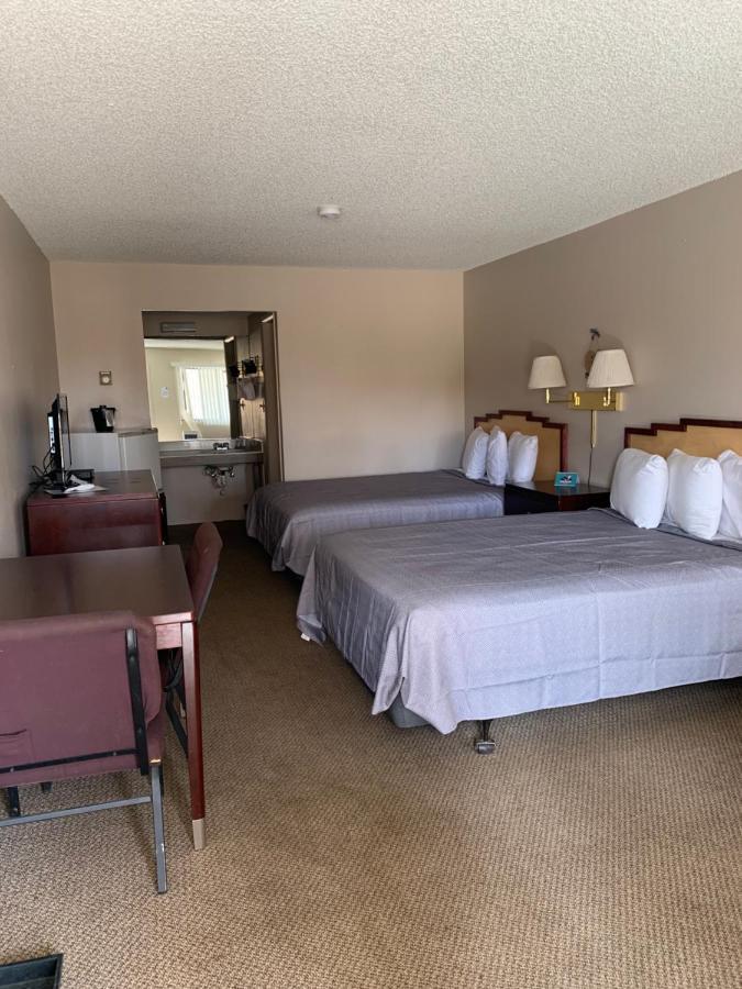 Down Home Lodge & Family Rv Resort Chama Extérieur photo